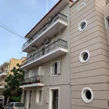 Ven Luxury * זקינטוס טאון